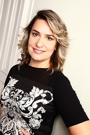 Mrs. Ekaterina Larsson