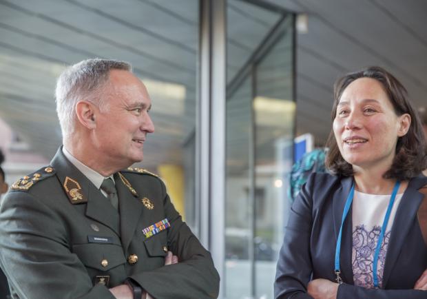 Chief_of_Defence_Tom_Middendorp_and_Clingendael_General_Director_Monika_Sie_at_the_Planetary_Security_Conference