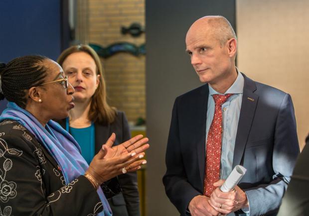 Dutch Minister of Foreign Affairs Stef Blok engaged in debate with Mbaranga Gasarabwe, Deputy Special Representative of the Secretary-General of MINUSMA, UN Resident Coordinator, Humanitarian Coordinator in Mali 